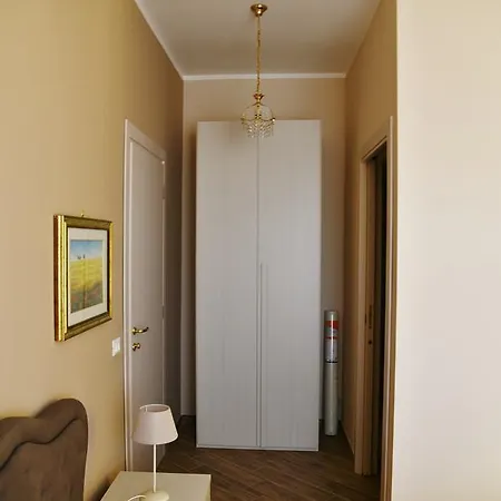 Fabio Deluxe Guest house Rome